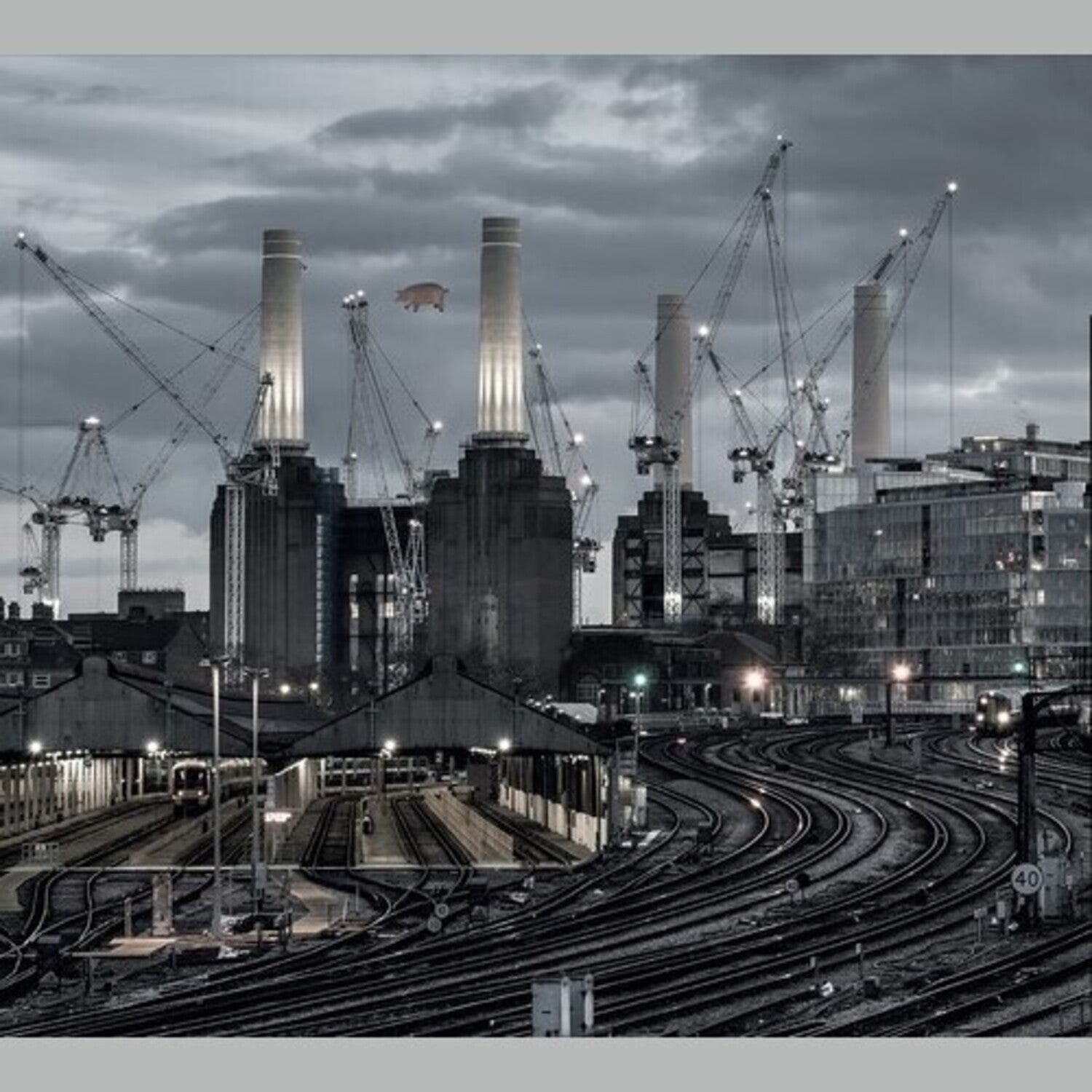 Animals (2018 Remix) & Momentary Lapse Of Reason (Remixed & Updated) & Atom Heart Mother & Division Bell & Foot In The Door: Best Of Pink Floyd