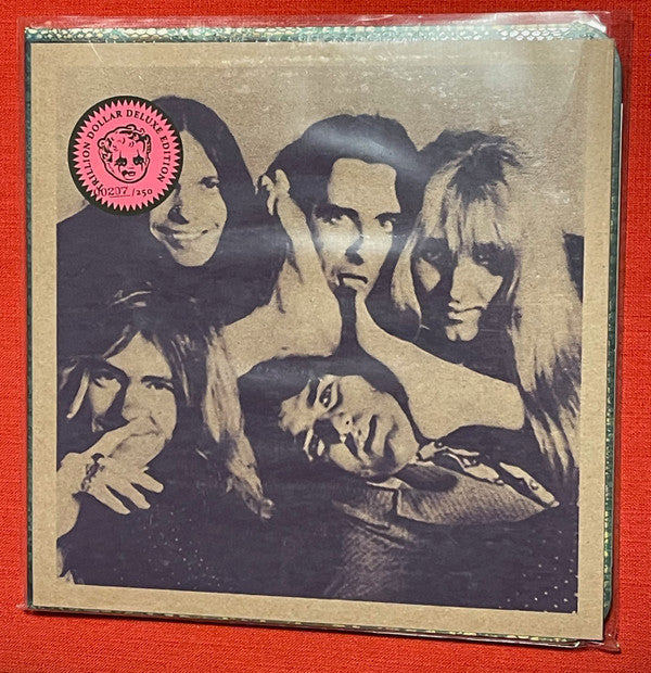 Alice Cooper - Live From The Astroturf (Glow-In-The-Dark LP Vinyl/DVD) & Live From The Astroturf (Gold LP Vinyl/DVD) & Road (Orange Marbled Vinyl/2LP/DVD) & Billion Dollar Babies (50Th Anniversary/Deluxe/3LP) & Brutal Planet (2LP/45 RPM/180G/Brutal